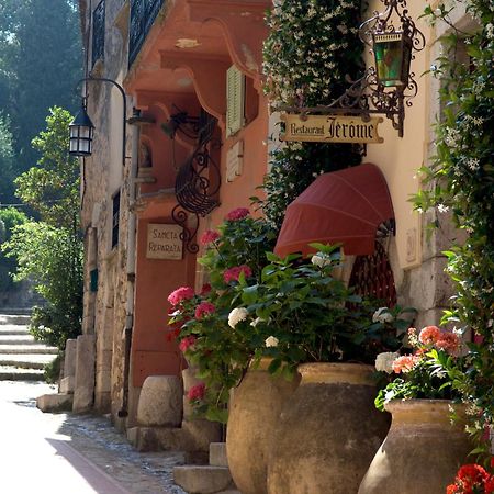 Hostellerie Jerome La Turbie Bagian luar foto
