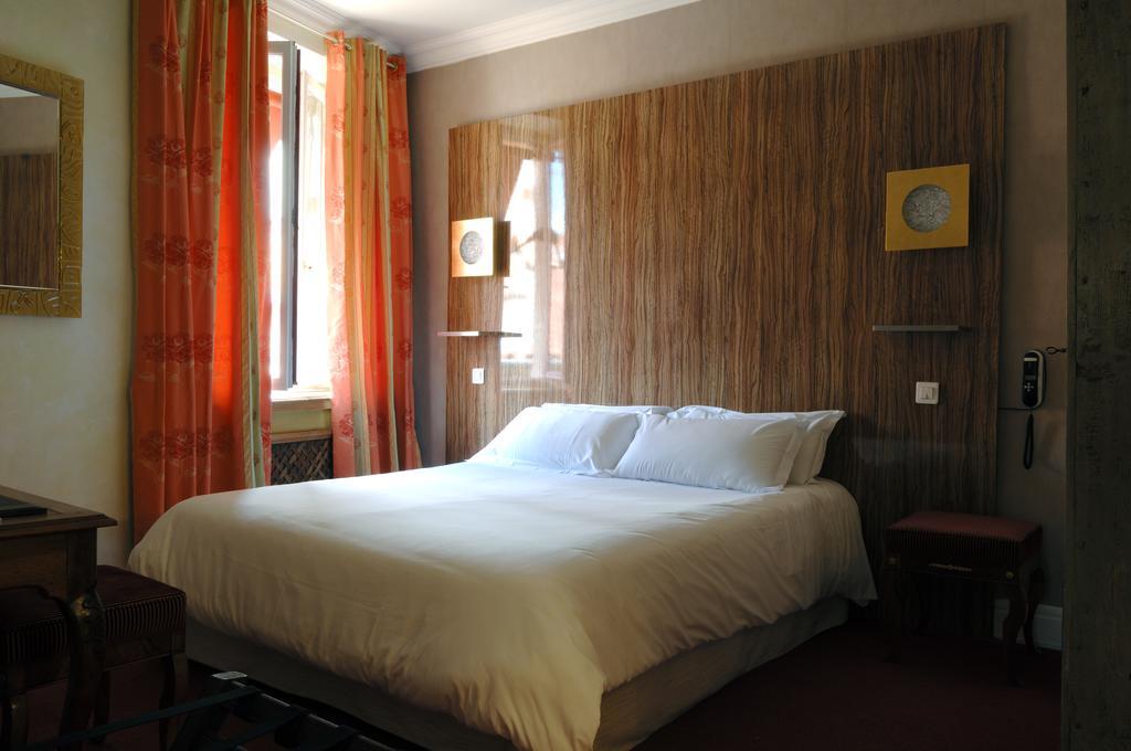 Hostellerie Jerome La Turbie Ruang foto