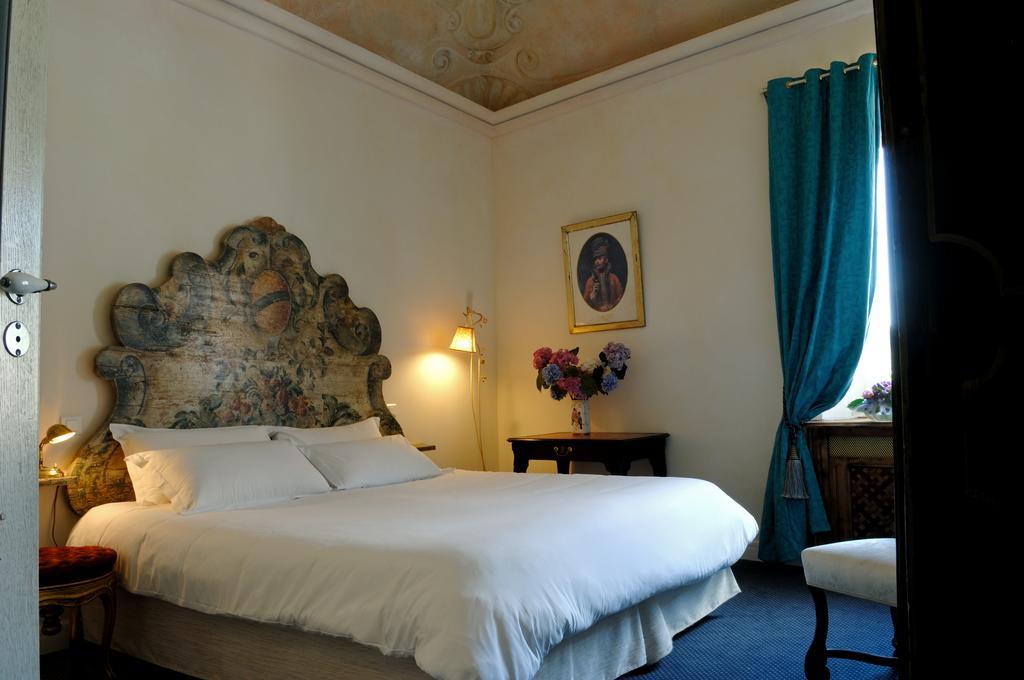 Hostellerie Jerome La Turbie Ruang foto